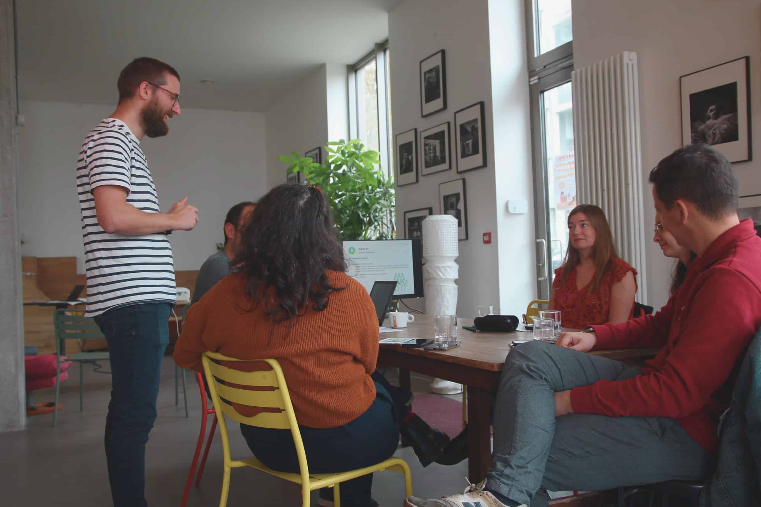 Groupe qui participe à l'atelier 1